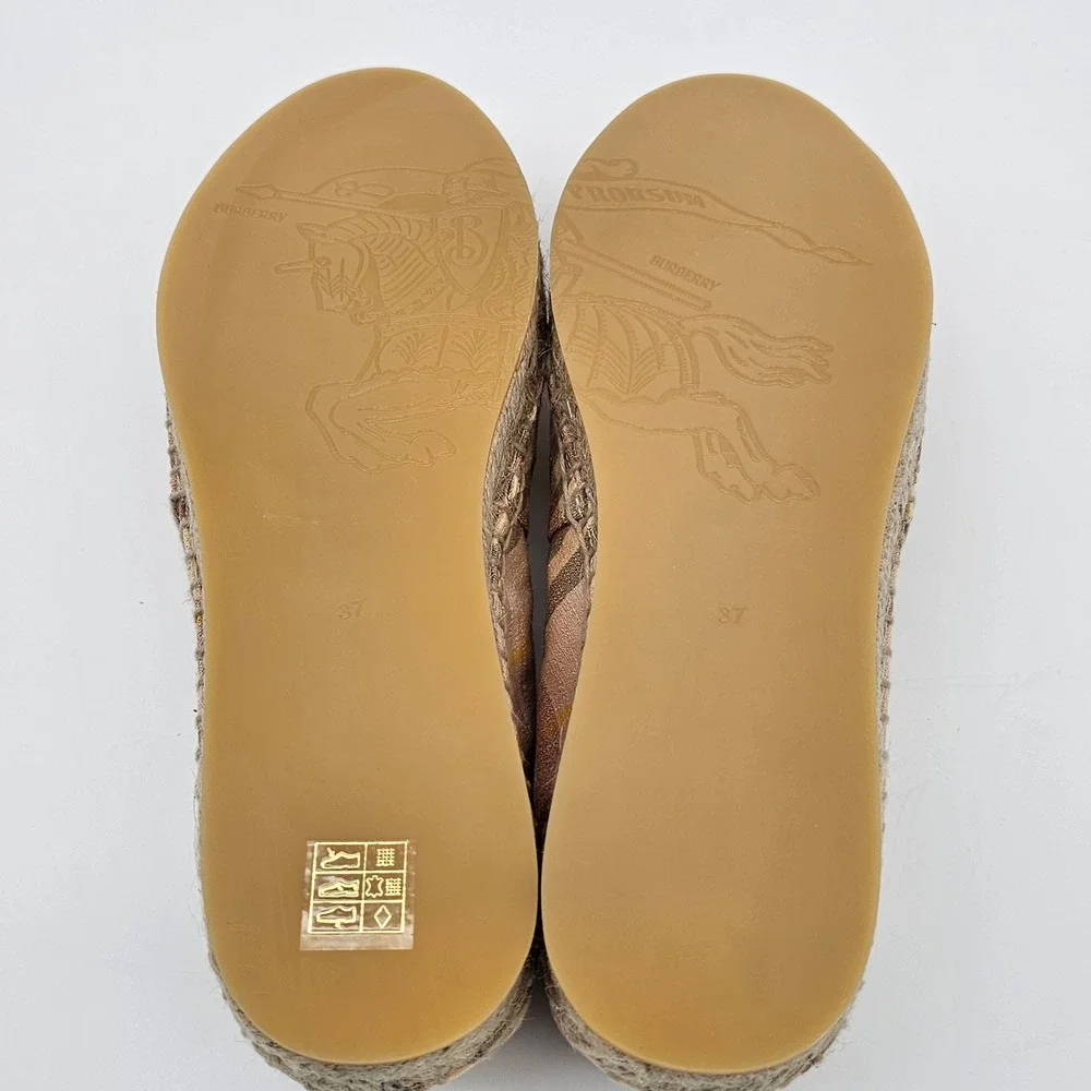 Burberry Espadrille Women‎ Mews Teacup IP Check Tan Canvas Slip On Flat Sz 7, 37